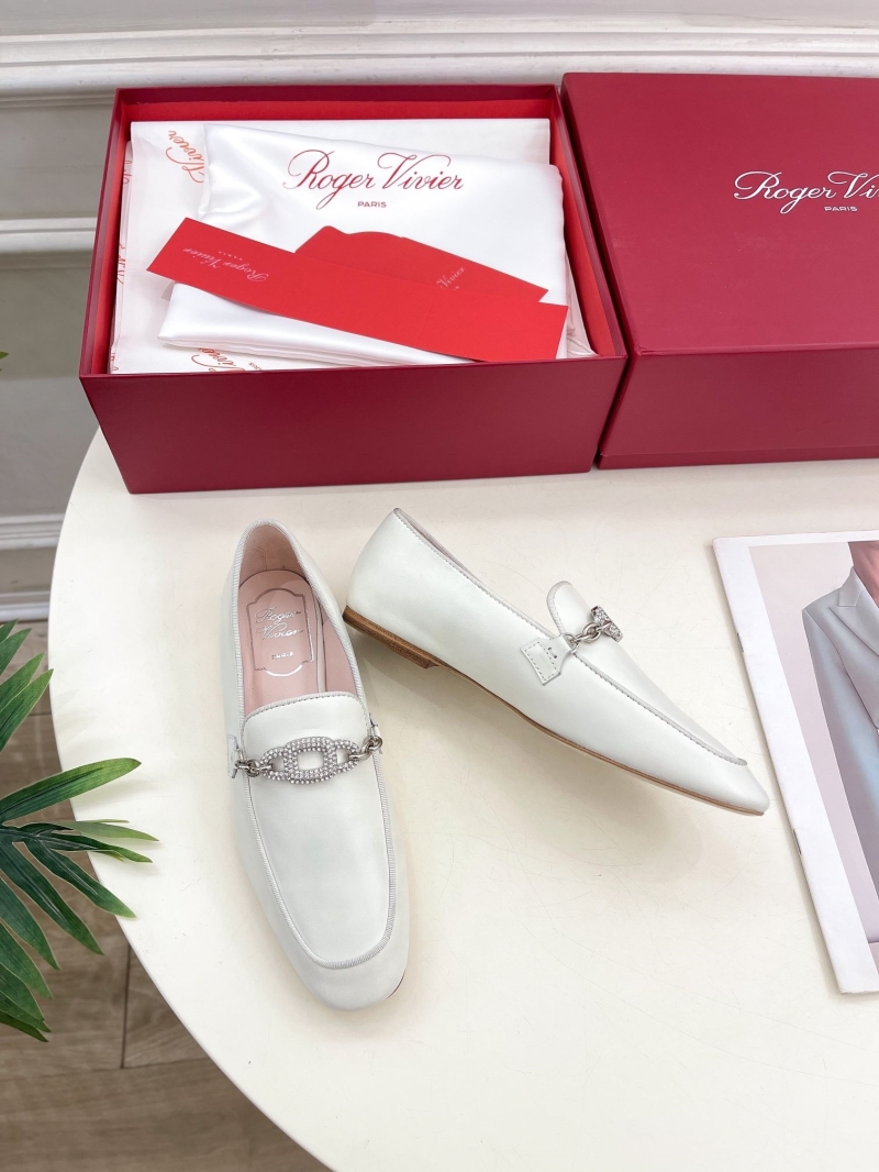 Roger Vivier flat shoes